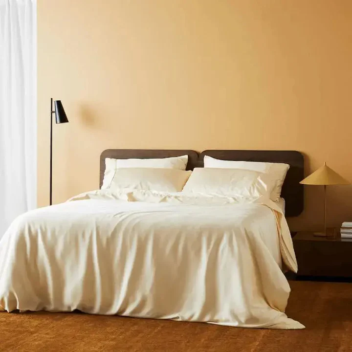 Ettitude Signature Bamboo Sateen duvet cover, luxury vegan bedding in soft color